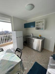 Las Americas Sea View and Beach Apartments