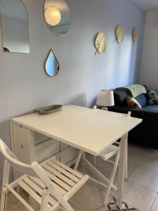 Appartements 2 pieces avec jardin ! : photos des chambres