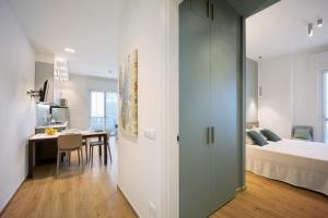 Victoria Apartments Family