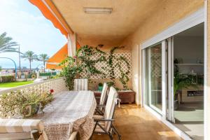 Spacious apartment in El Campello, 120 m², shared pool