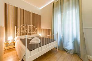 Large Double Room room in Un Attimo A Roma B&B