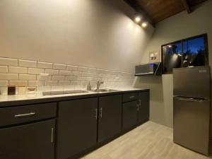 A-Frame, Rio Celeste in premises and close to park