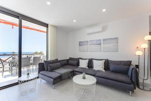 Ferienwohnung Tower Penthouse Parque Santiago I