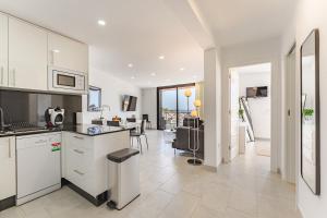 Ferienwohnung Tower Penthouse Parque Santiago I