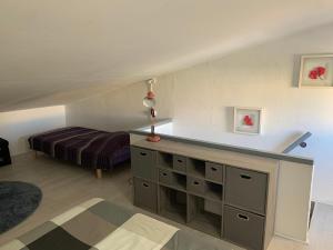 L appart d Ange 2 idealement situe 47m2 entre le port et le village