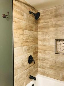 Newly renovated A-frame 5 Min walk to main street