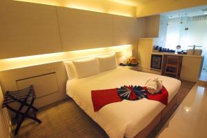 Grand Deluxe King Room room in Aspira Hiptique Sukhumvit 13