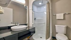 Quadruple Room room in Motel 6-Gallup NM