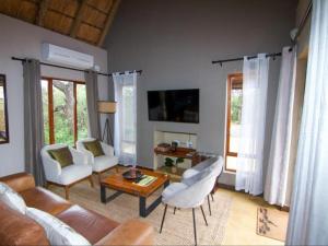 Ingwe Bush Lodge