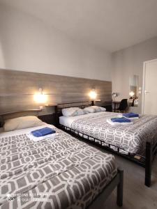 Hotels Le Bon Moine : Chambre Triple