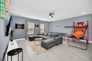 Huge 7 Bedroom Pool Home Champions Gate with 5 Kings villa