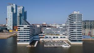 Luxury penthouse with stunning sea views & private sauna