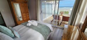 Baywatch Paternoster - The Penthouse