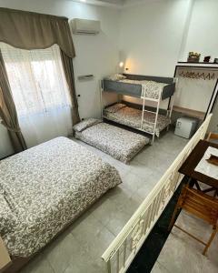 Modern Apartment in Napoli, Balcony