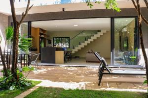 Casa luxuosa em condomínio Maxlife11 - By Qavi