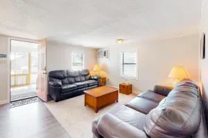 The Lovestone Cottage - Niles