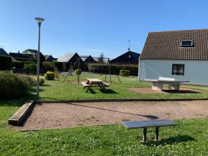 Chalets Chaleureux chalet a 200m de la mer : photos des chambres