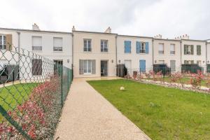 Maisons de vacances *Disneyland-Paris* 8 pers, Wifi, Netflix, Parking : photos des chambres