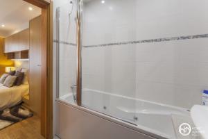 Home Azores - Calheta Suites Downtown