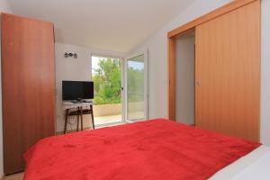 Apartments with parking space Kastel Kambelovac, Kastela - 20993