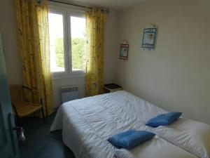 Maisons de vacances Maison familiale a Notre-Dame-de-Monts - 4 chambres, terrasse, plages proches, animaux bienvenus - FR-1-540-164 : photos des chambres