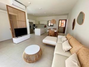 Exclusive beachfront penthouse
