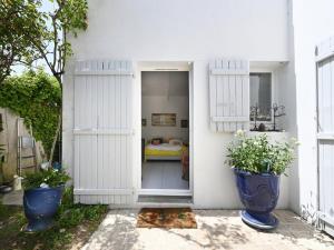 Maisons de vacances Maison Les Portes-en-Re, 3 pieces, 6 personnes - FR-1-434-105 : photos des chambres