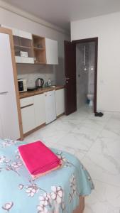 Смарт студио на шевченка 60 семицвіт