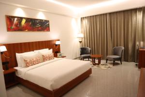 The Mars Resorts