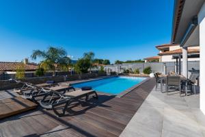 Villas Afa, proche d Ajaccio, Magnifique Villa 4 pers avec Piscine privee et vue montagne : photos des chambres