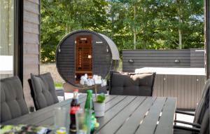 Lovely Home In Glesborg With Sauna