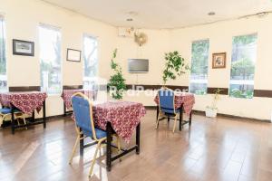 Cherry Pink Hotel Medan Mitra RedDoorz