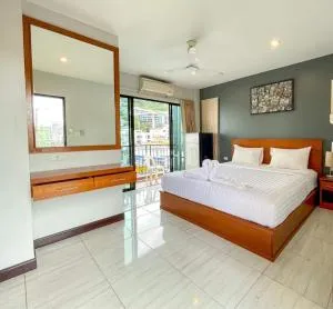 Twenty Two House - Ban Dong Kham