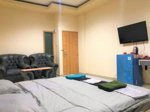 MS Hotel Pinrang Mitra RedDoorz