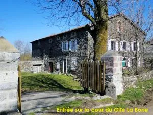 Maison de charme en campagne à Arlempdes avec jardin - Salettes
