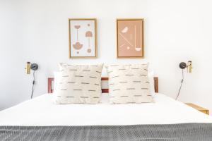 Sutton Place 2BR w Gym Pool nr Rockefeller NYC-516