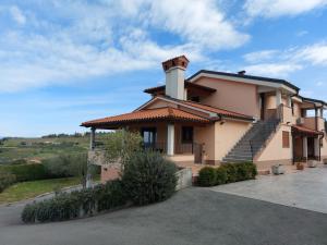 WineHouse with Seaview Gregoric