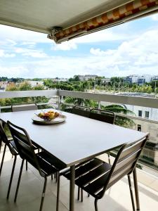 Appartements Grand Appartement de Standing avec Terrasse Vue Port au Centre de Vannes : photos des chambres