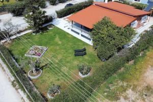 Coastal Vibes Lagonisi