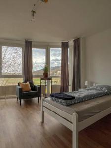 Modernes Apartment mit Balkon, Parkplatz und Smart Tv bis zu 10 Personen