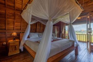 Phòng Loại Sang Giường Đôi (Deluxe Double Room)