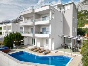 Apartments Lujnovic 