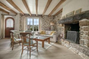 Maisons de vacances Superbe maison pour 12 personnes a Sarzeau : photos des chambres