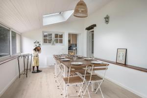 Maisons de vacances Superbe maison pour 12 personnes a Sarzeau : photos des chambres