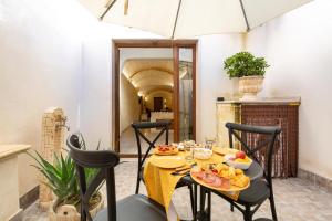 LEdicola Suite by BarbarHouse