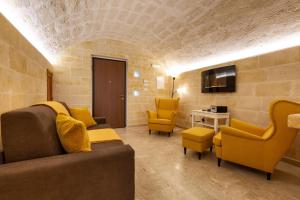 LEdicola Suite by BarbarHouse