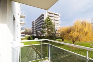 Appartements The Green Home - Quiet and Fully Equipped High-End Studio with parking : photos des chambres
