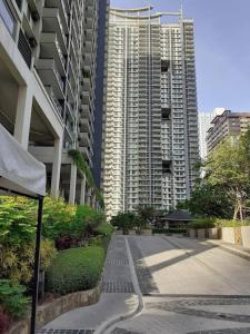 Modern Condo Apt in Flair Tower South, Mandaluyong