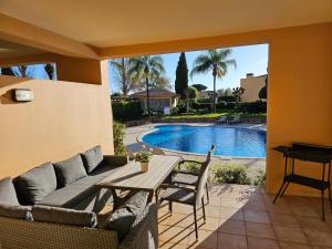 Citadela I, Golfe, Pool and Falesia Beach