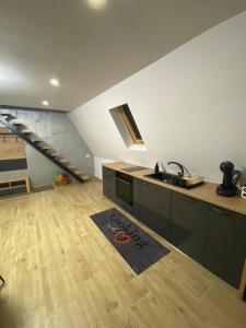 CASA MAYA Câmpulung